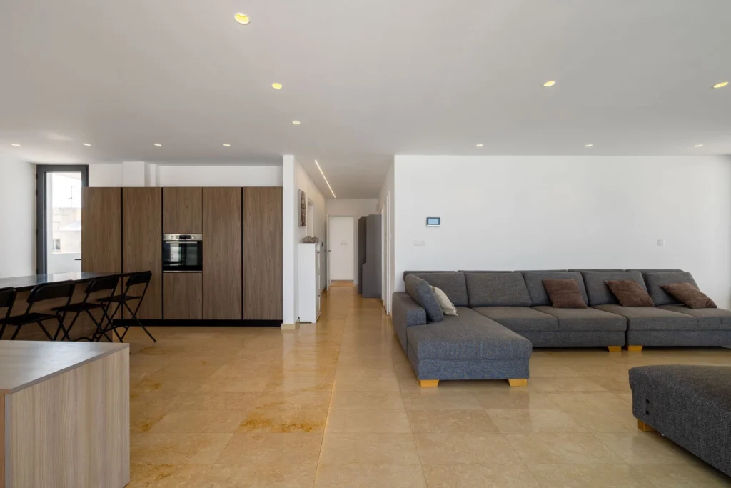 3 Bedroom Apartment for Sale in Limassol – Agios Nektarios