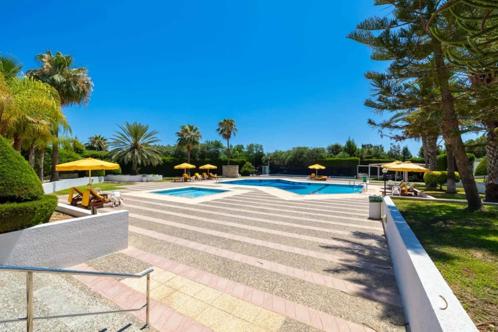 6+ Bedroom Apartment for Sale in Limassol District