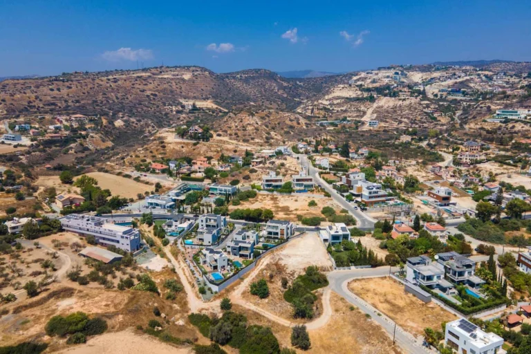 3 Bedroom House for Sale in Agios Tychonas, Limassol District