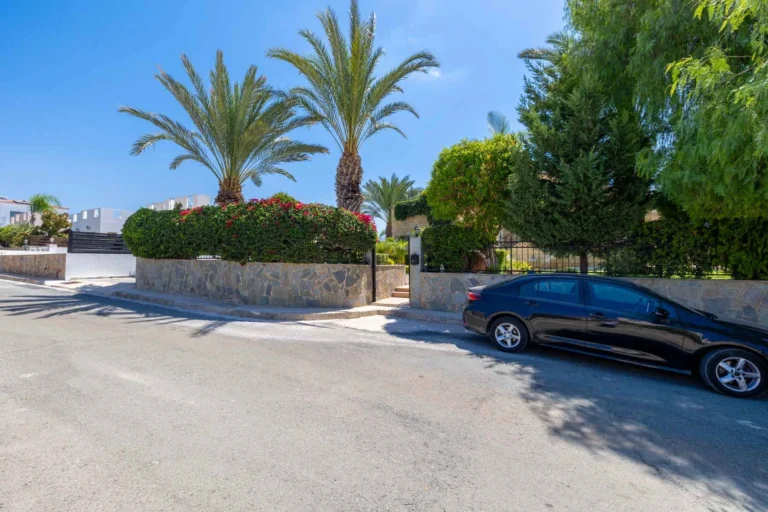 3 Bedroom House for Sale in Pegeia, Paphos District