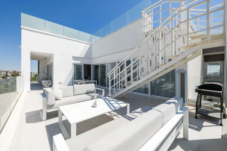 4 Bedroom Apartment for Sale in Potamos Germasogeias, Limassol District