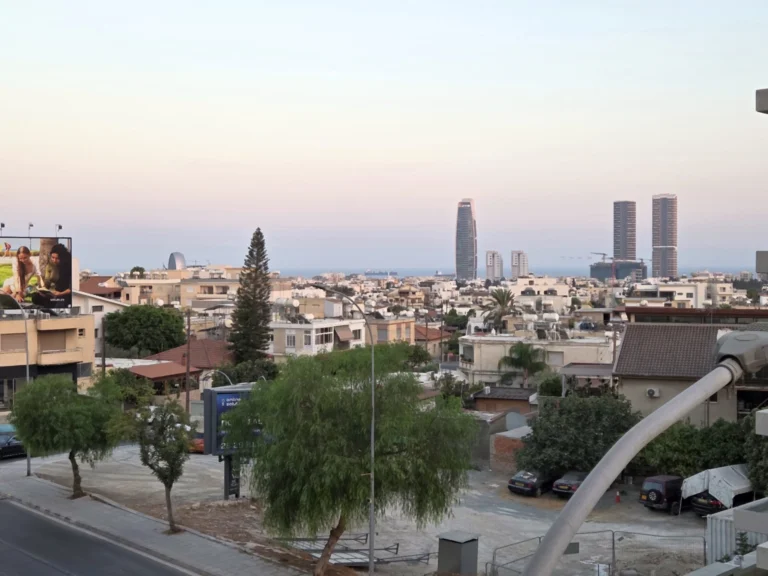 3 Bedroom Apartment for Sale in Limassol – Mesa Geitonia