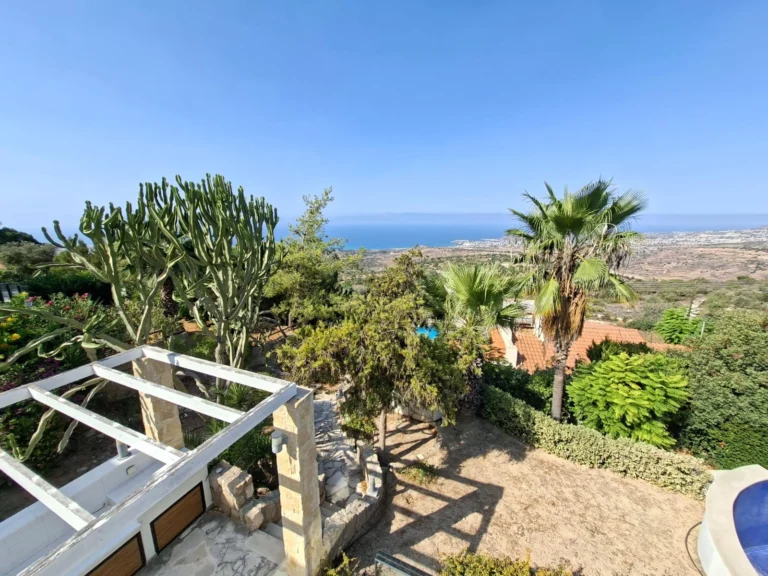 Cheap Houses and Villas for Sale Paphos up to 900000 euro
