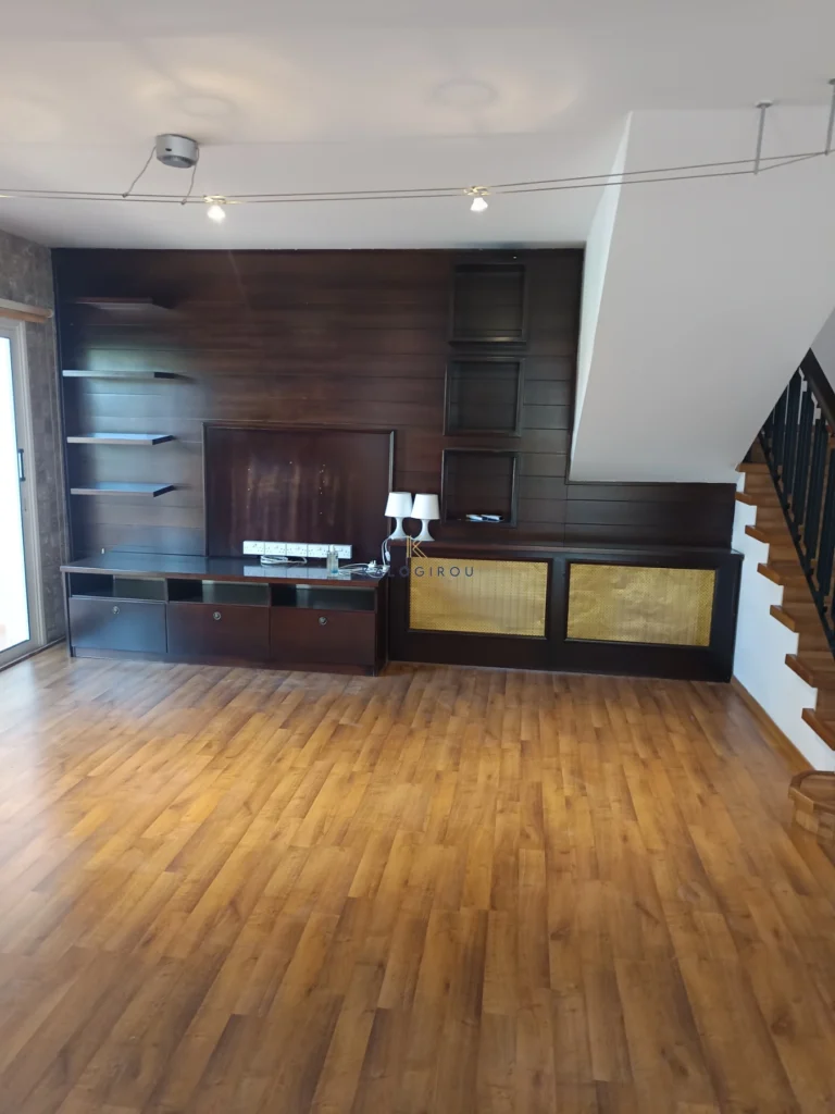 5 Bedroom House for Rent in Aradippou, Larnaca District