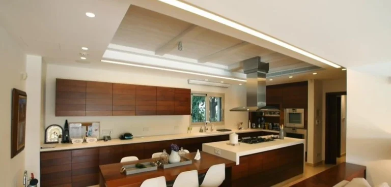 5 Bedroom House for Sale in Limassol District