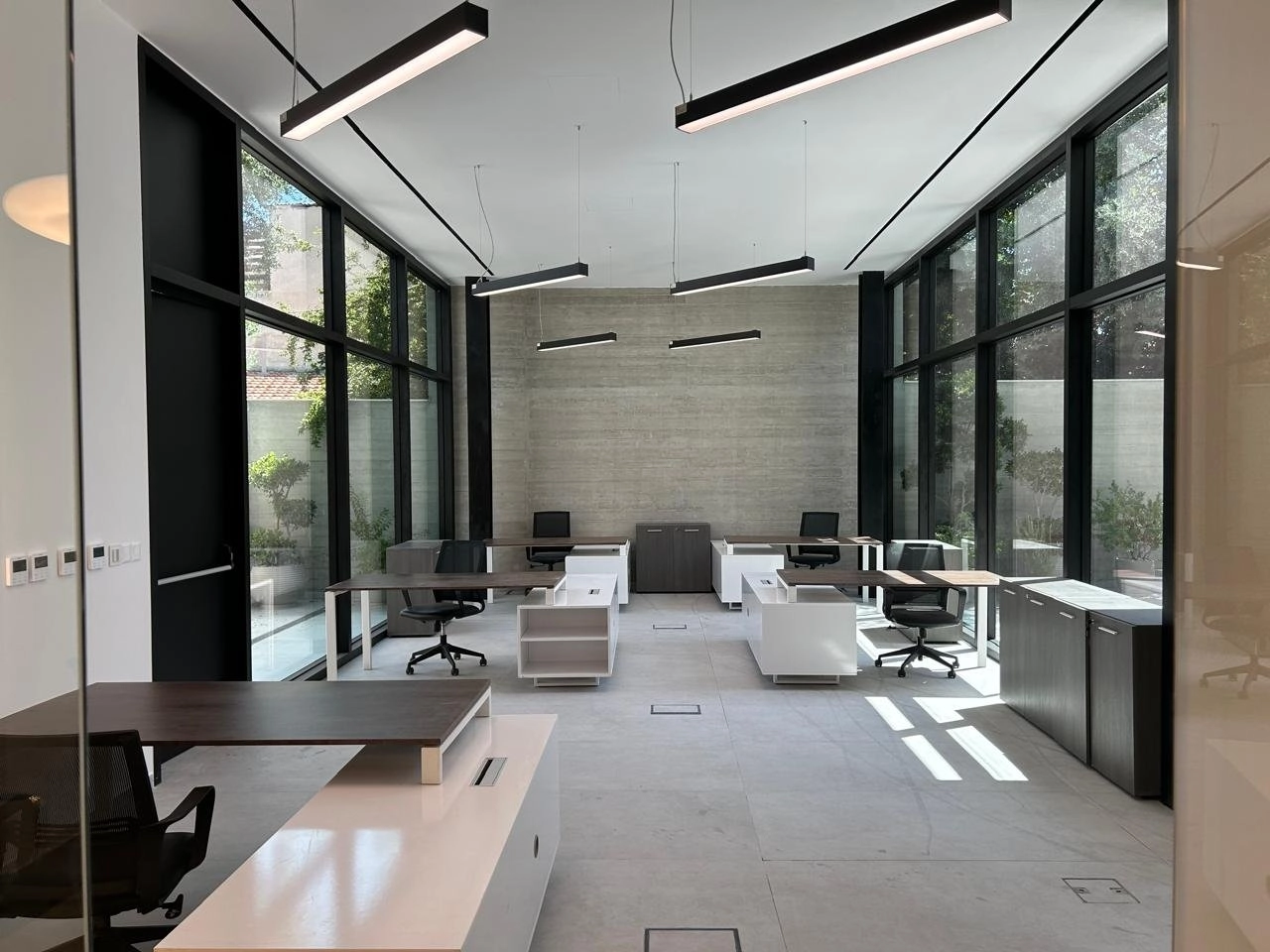 200m² Office for Rent in Limassol District