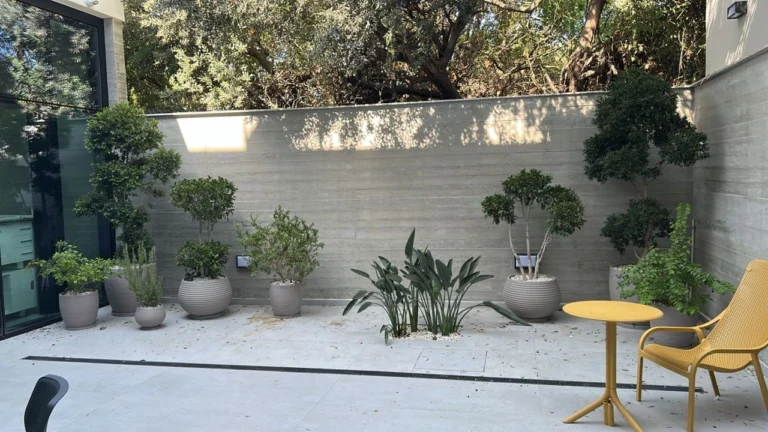 900m² Building for Sale in Limassol District