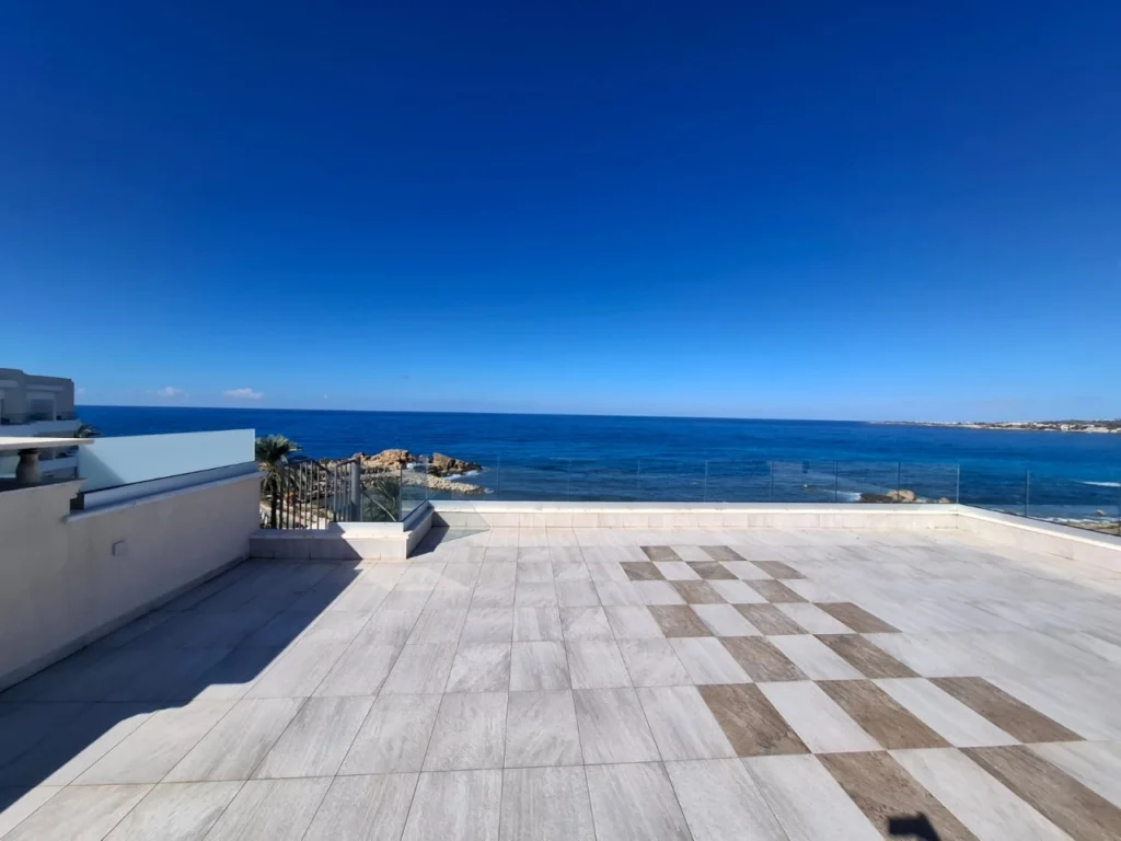 3 Bedroom House for Sale in Kissonerga, Paphos District