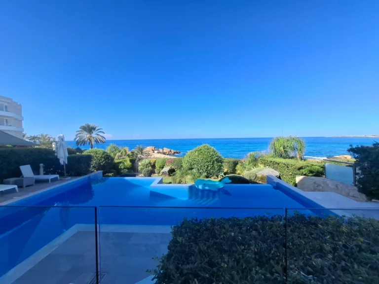 3 Bedroom House for Sale in Kissonerga, Paphos District