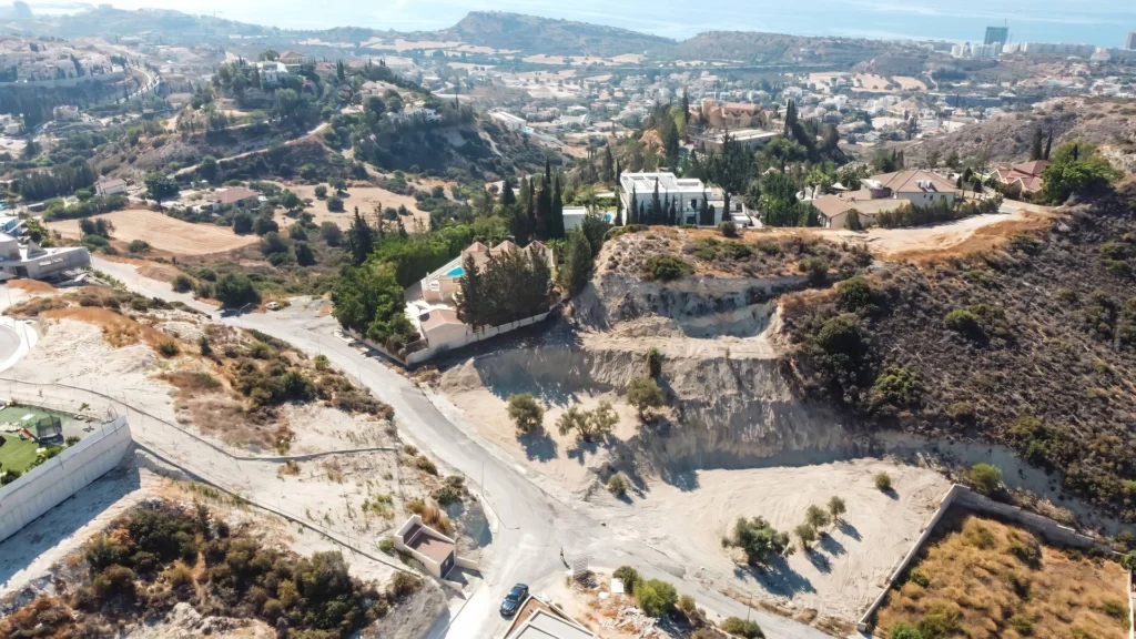 1,214m² Plot for Sale in Agios Tychonas, Limassol District