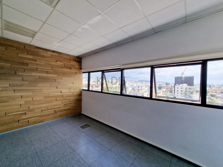 340m² Office for Rent in Limassol District