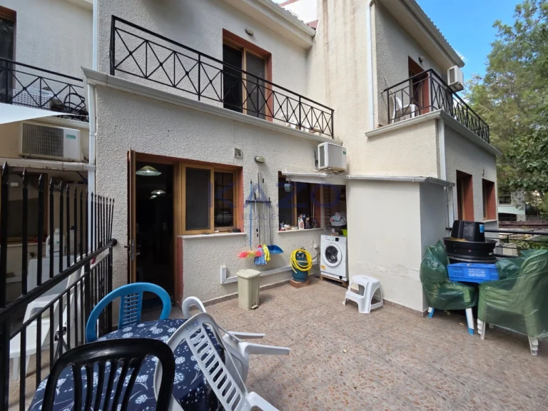 4 Bedroom House for Sale in Moniatis, Limassol District