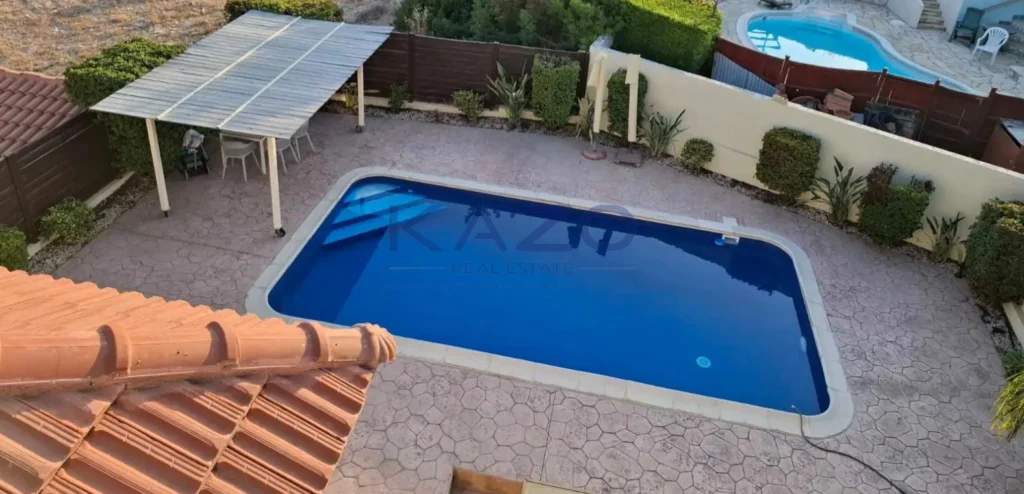 4 Bedroom House for Sale in Erimi, Limassol District