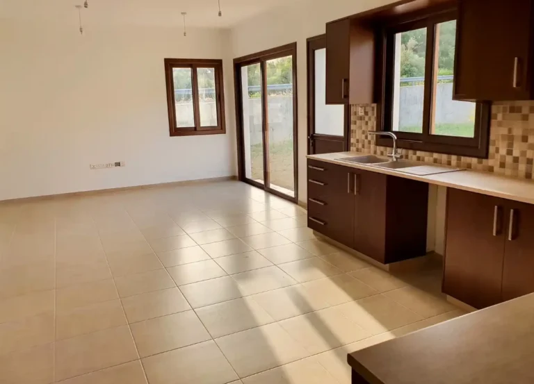 4 Bedroom House for Sale in Eptagoneia, Limassol District