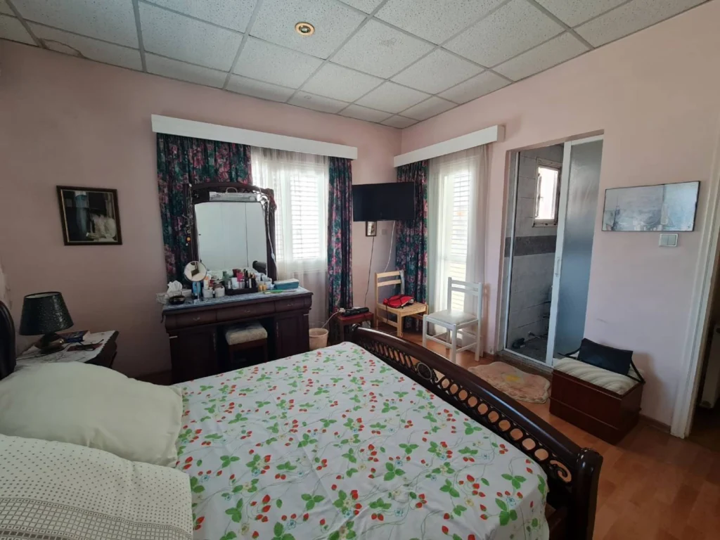 5 Bedroom House for Sale in Lakatameia – Agios Nikolaos, Nicosia District