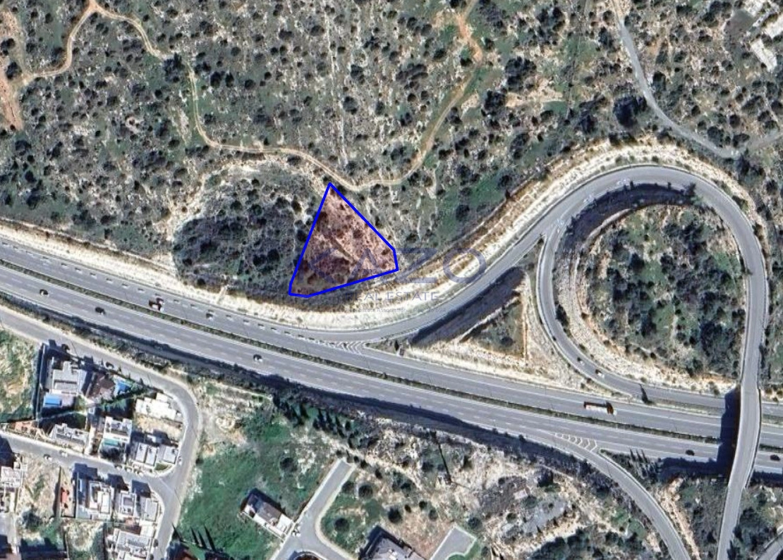 2,040m² Plot for Sale in Episkopi, Limassol District