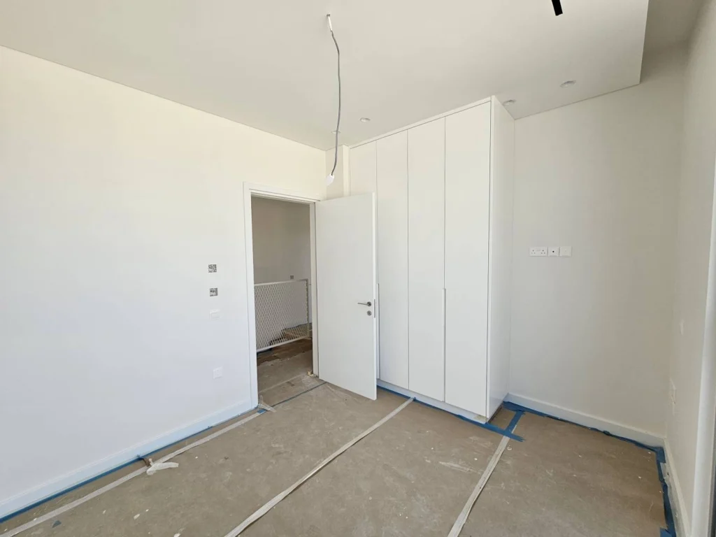 6+ Bedroom House for Sale in Agios Tychonas, Limassol District