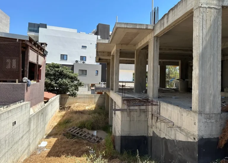 Cheap Houses and Villas for Sale Limassol up to 400000 euro