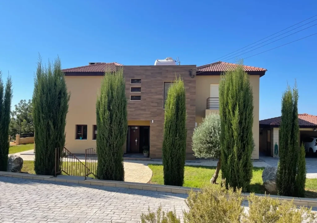 5 Bedroom House for Sale in Sotira, Limassol District