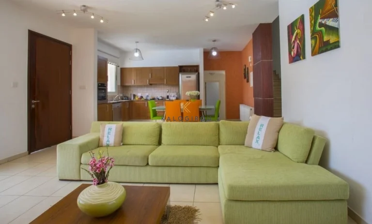 3 Bedroom House for Rent in Pervolia Larnacas