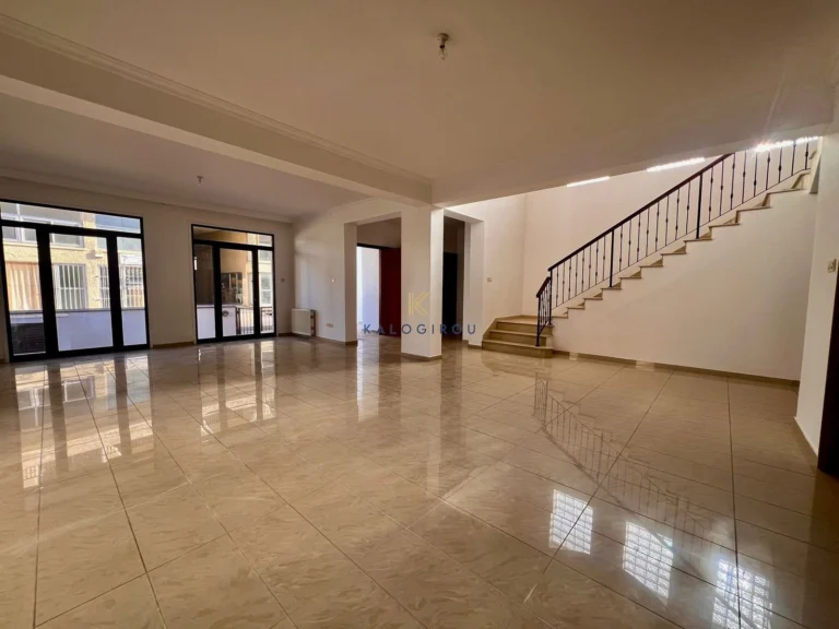 Cheap Houses and Villas for Sale Larnaca up to 500000 euro