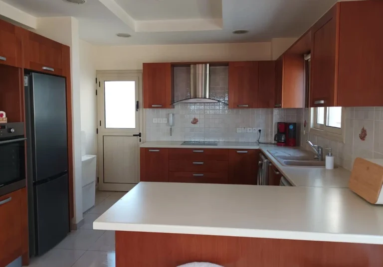 3 Bedroom House for Sale in Limassol – Agios Athanasios