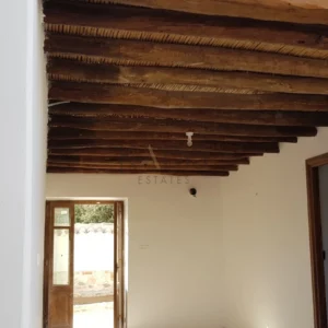 5 Bedroom House for Sale in Kampia, Nicosia District