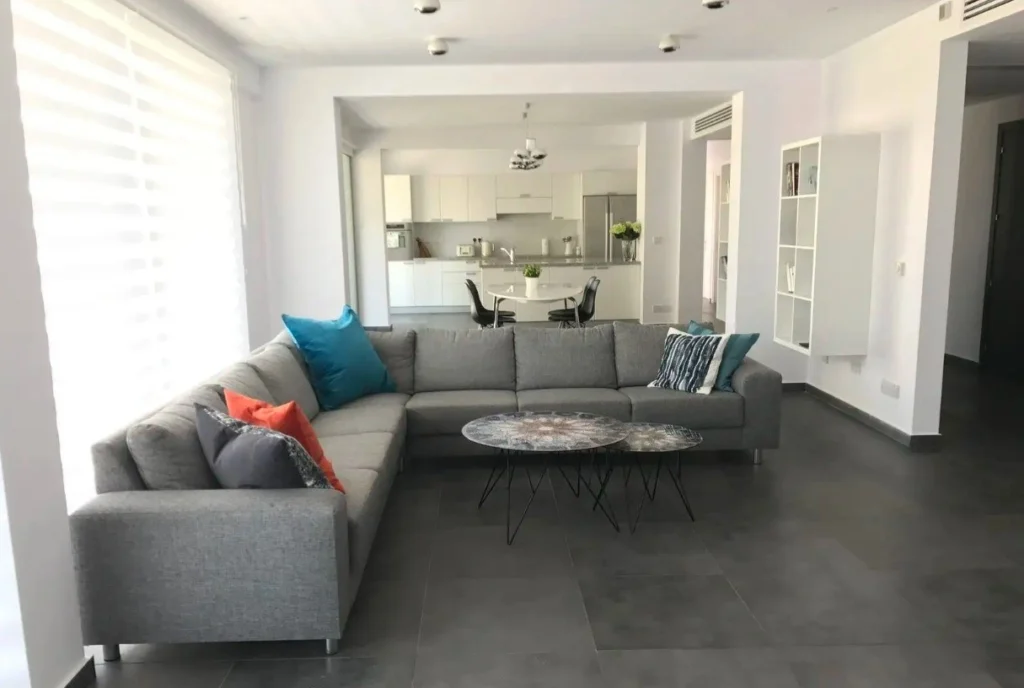 4 Bedroom Apartment for Sale in Limassol – Neapolis