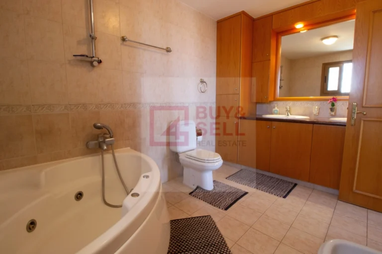 5 Bedroom House for Sale in Limassol – Agios Athanasios