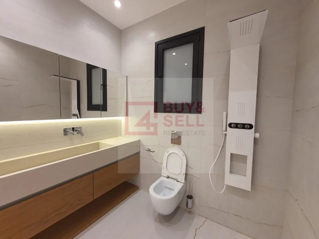 4 Bedroom House for Sale in Agios Tychonas, Limassol District