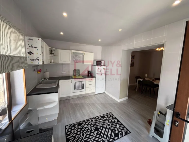 Cheap Houses and Villas for Sale Limassol up to 300000 euro