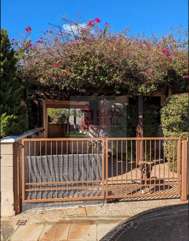 2 Bedroom House for Sale in Pissouri, Limassol District