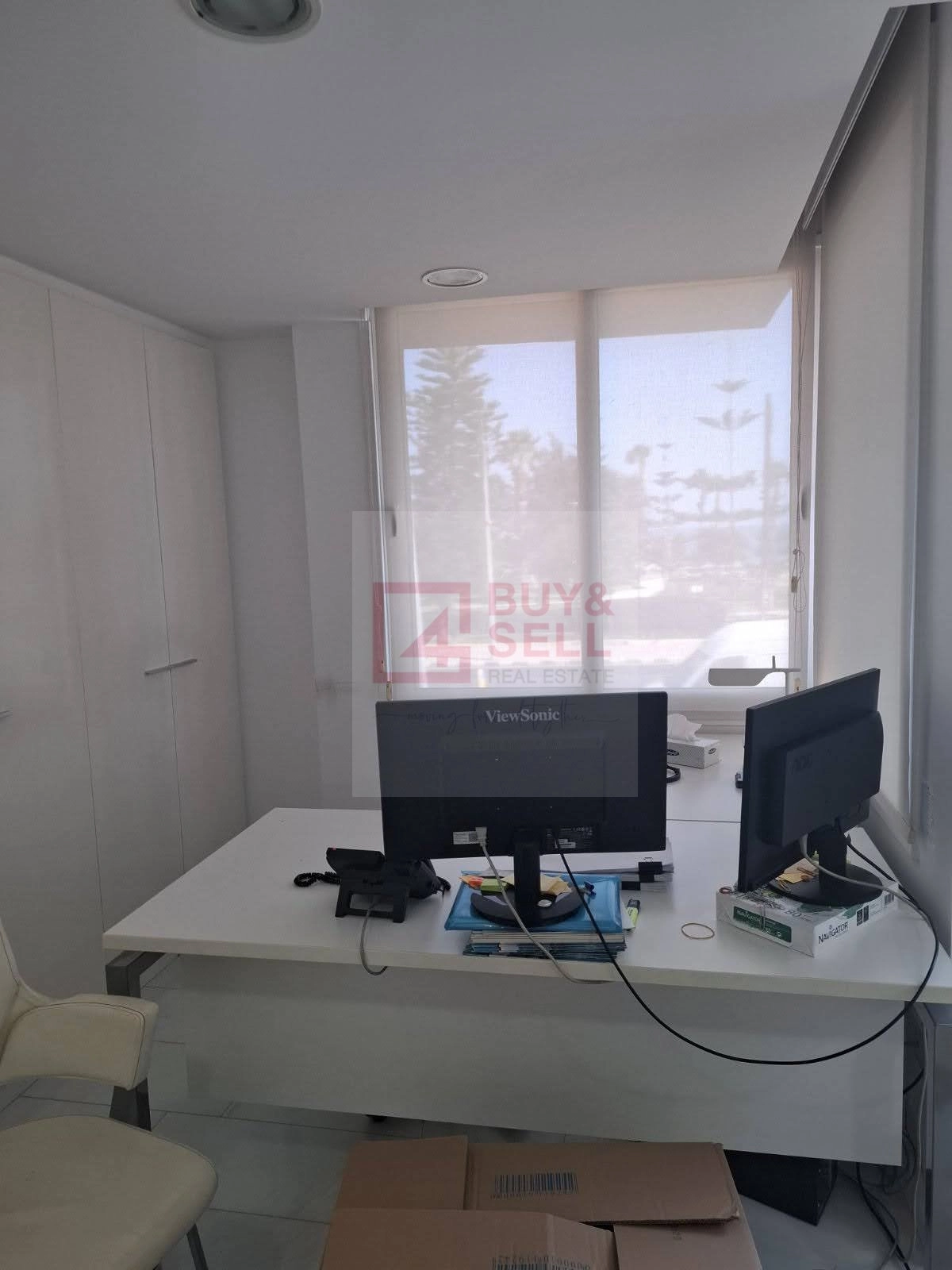 235m² Office for Rent