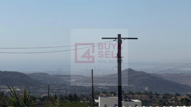 3 Bedroom House for Sale in Apesia, Limassol District