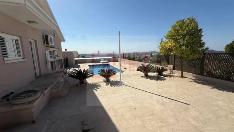 3 Bedroom House for Sale in Apesia, Limassol District