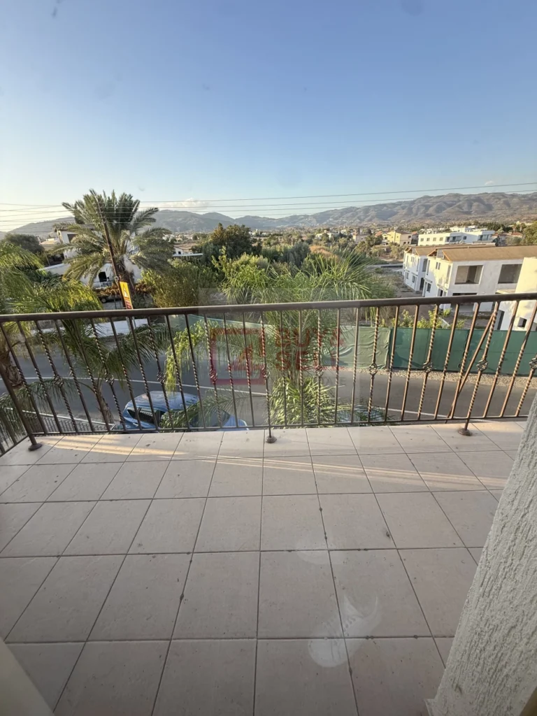 3 Bedroom House for Rent in Parekklisia, Limassol District