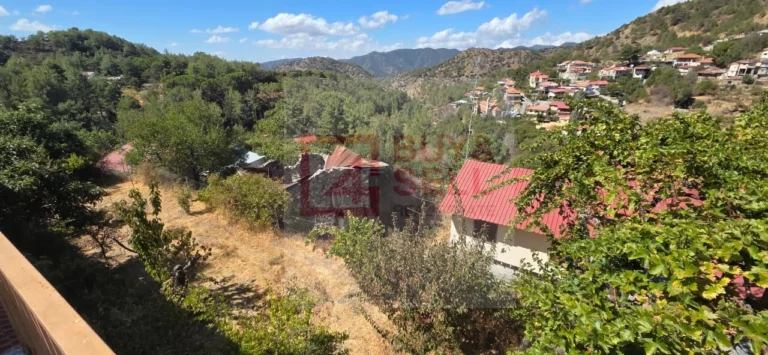 3 Bedroom House for Sale in Lemithou, Limassol District