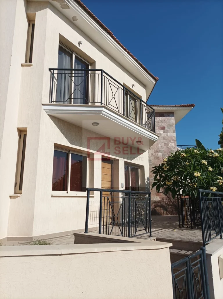 3 Bedroom House for Sale in Limassol – Agios Athanasios