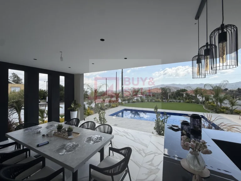 4 Bedroom House for Sale in Eptagoneia, Limassol District