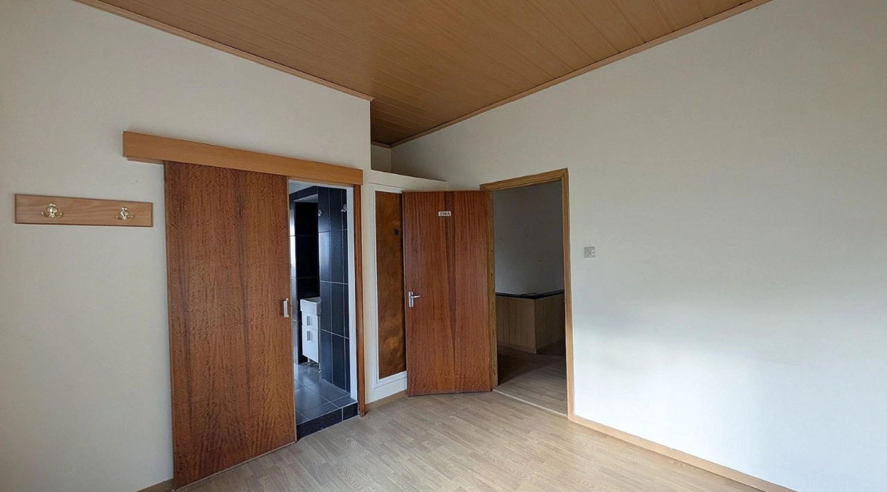 841m² Building for Sale in Pedoulas, Nicosia District