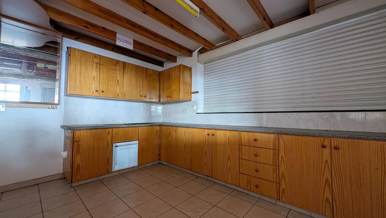 841m² Building for Sale in Pedoulas, Nicosia District