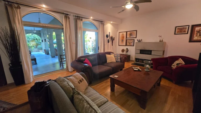 5 Bedroom House for Sale in Germasogeia, Limassol District