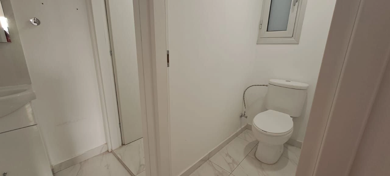 160m² Office for Rent in Limassol – Mesa Geitonia