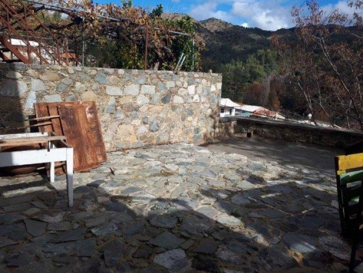 Cheap Houses and Villas for Sale Limassol up to 200000 euro