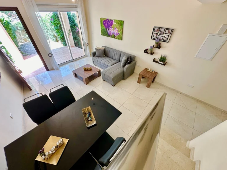 3 Bedroom House for Sale in Paphos – Moutallos