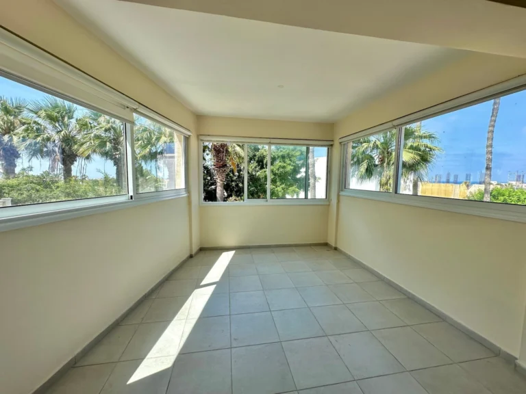 3 Bedroom House for Sale in Paphos – Moutallos