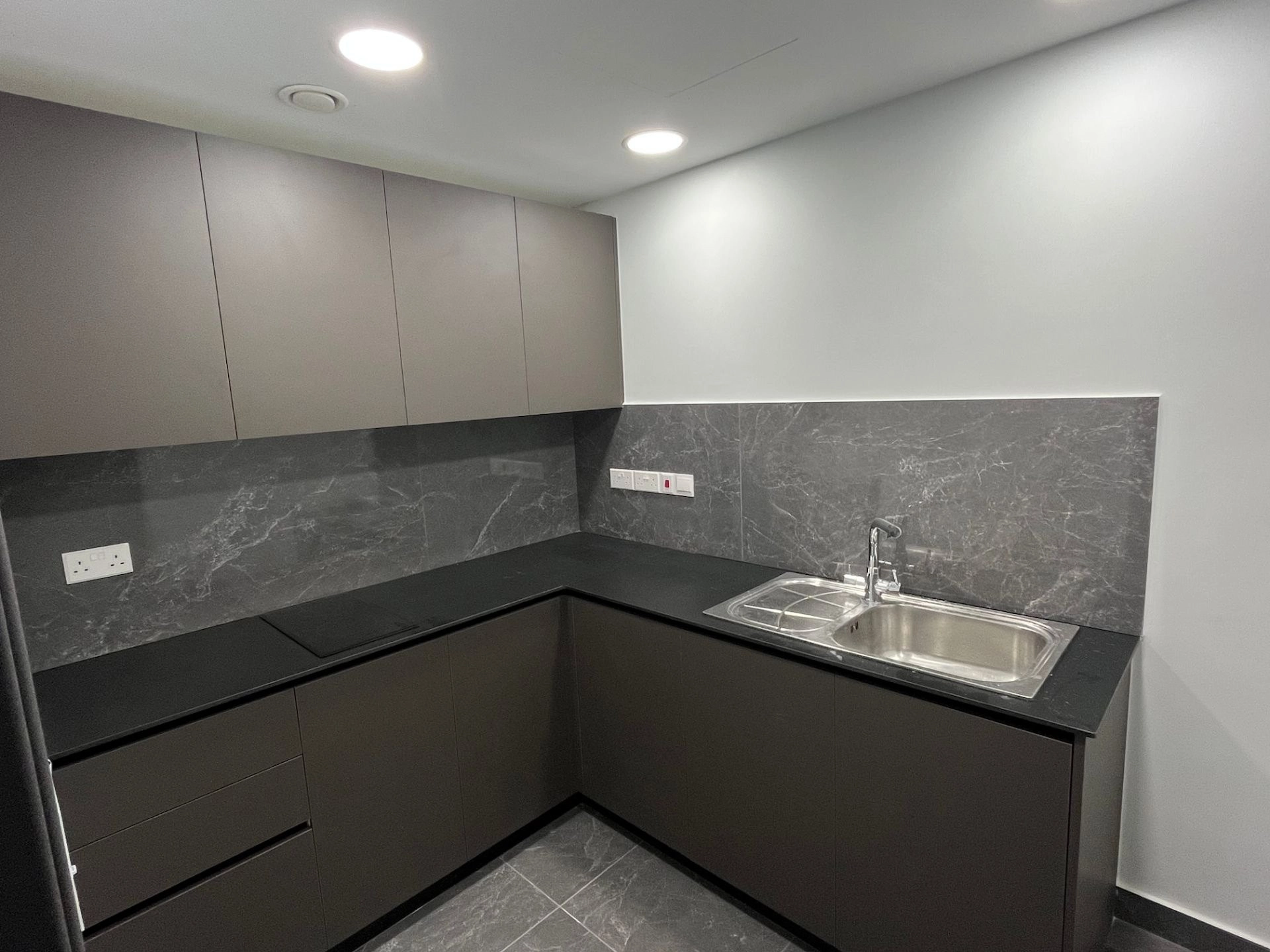 375m² Office for Rent in Larnaca – Agios Nikolaos, Limassol District