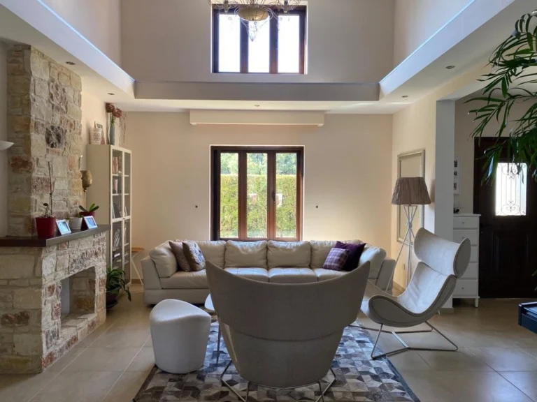 5 Bedroom House for Sale in Limassol District