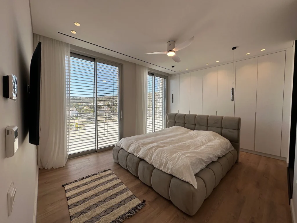 6+ Bedroom House for Rent in Agios Tychonas, Limassol District