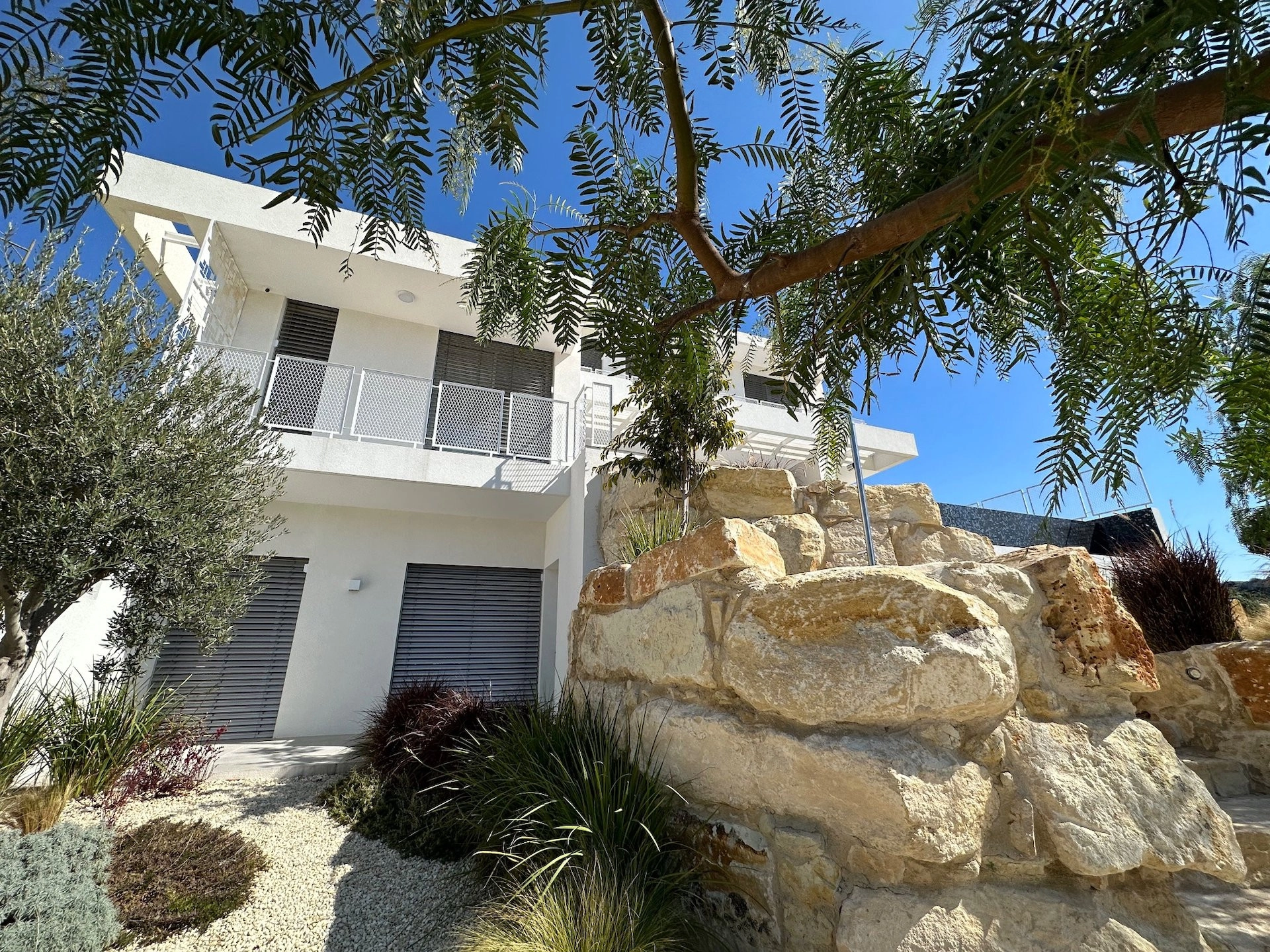 6+ Bedroom House for Rent in Agios Tychonas, Limassol District
